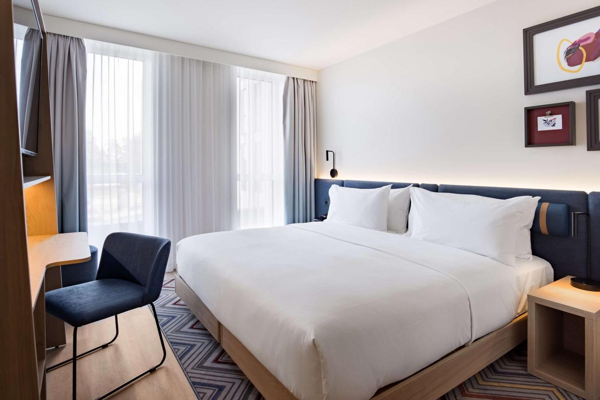 Hampton By Hilton Riga Airport Hotel Marupe Ngoại thất bức ảnh