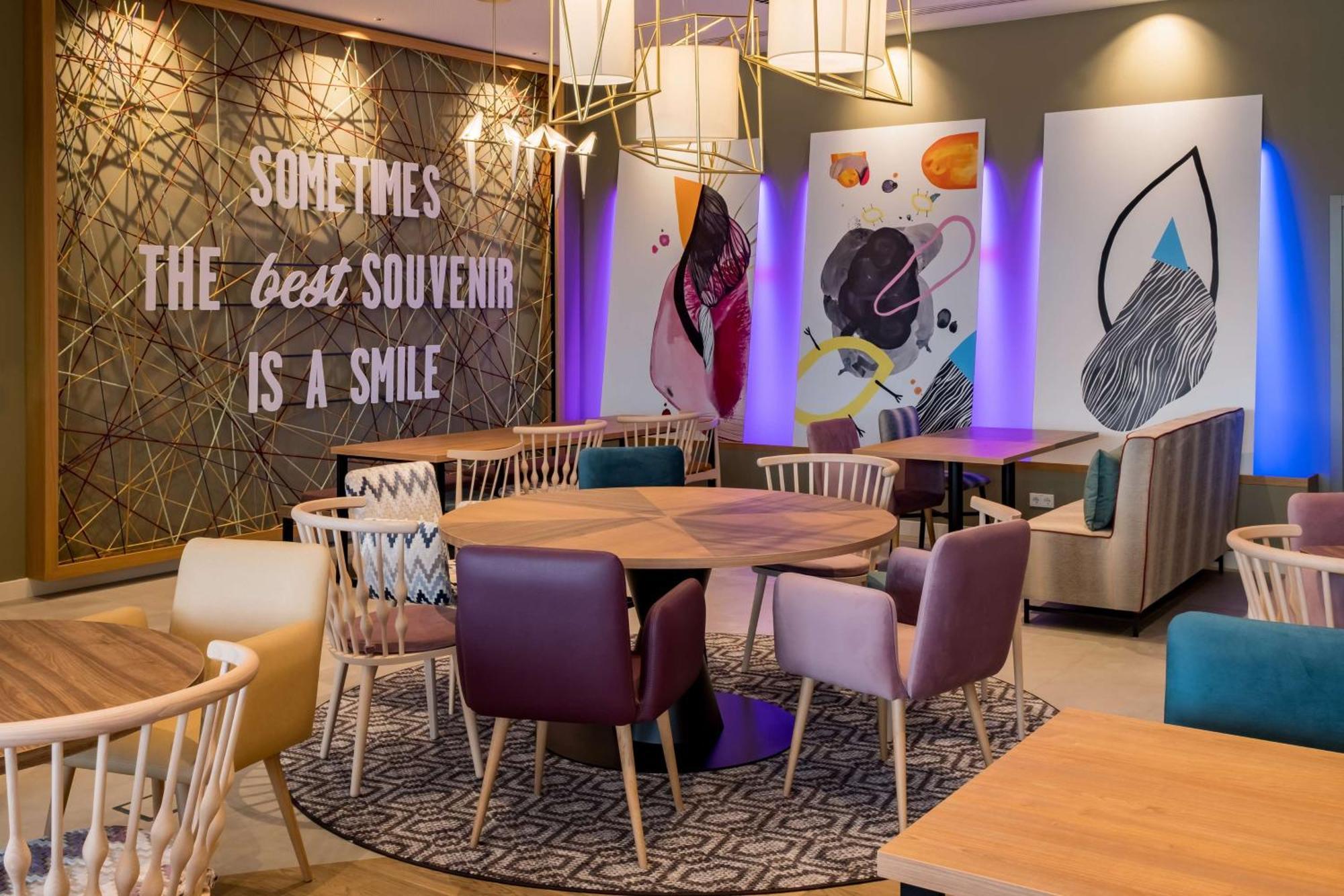 Hampton By Hilton Riga Airport Hotel Marupe Ngoại thất bức ảnh